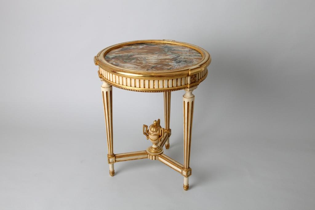 Louis XVI pedestal table