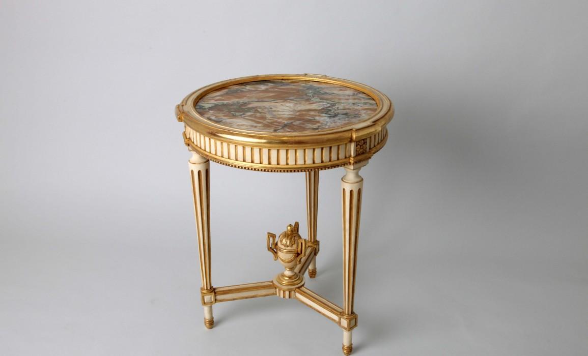 Louis XVI pedestal table